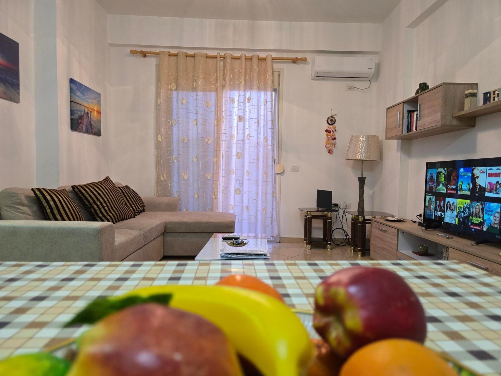 Modern , Quiet , Family Friendly & Fully Furnished Apartment Влёра Экстерьер фото