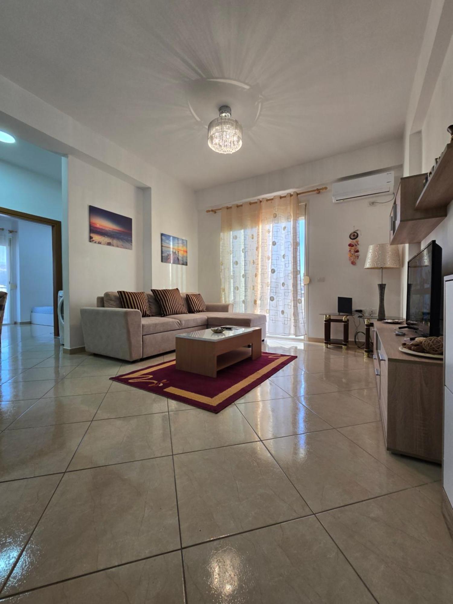 Modern , Quiet , Family Friendly & Fully Furnished Apartment Влёра Экстерьер фото
